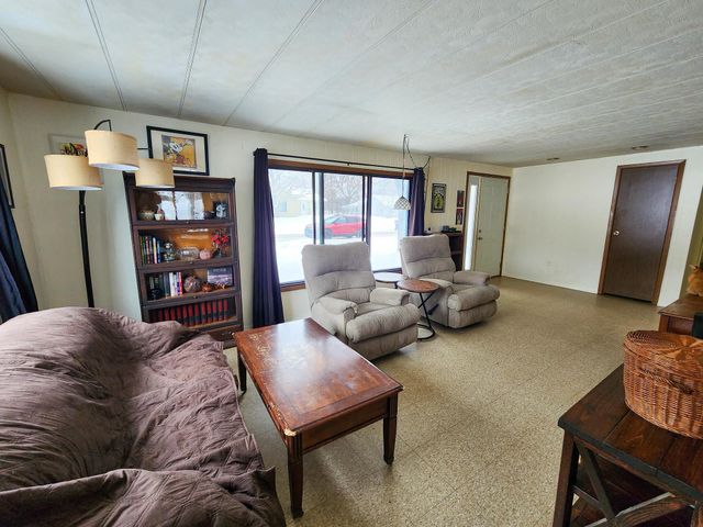 289 W Norway Street, Harrison, MI 48625