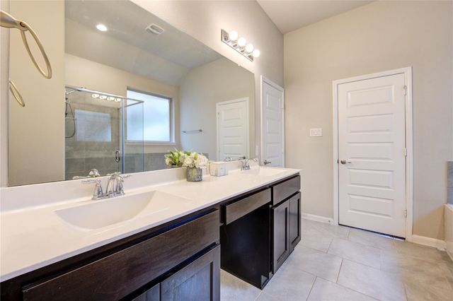 506 Richfish Run Drive, Rosenberg, TX 77469