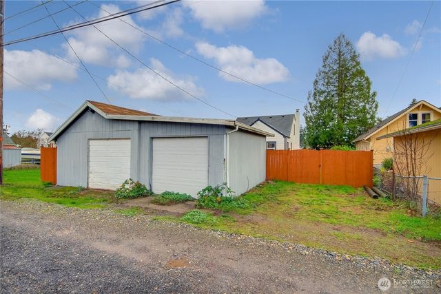 7040 S Montgomery Street, Tacoma, WA 98409