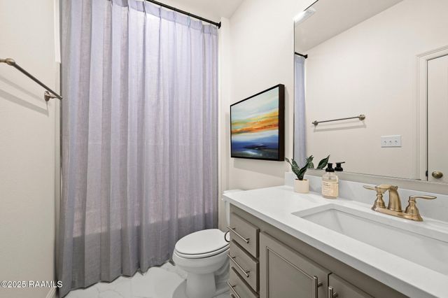 103 High Point Way, Youngsville, LA 70592