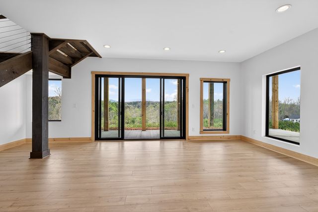 251 Mystic Drive, Ellijay, GA 30540