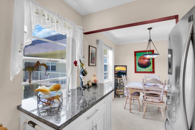 810 Burgundy Q, Delray Beach, FL 33484
