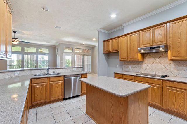 6311 Stone Trail Lane, Spring, TX 77379