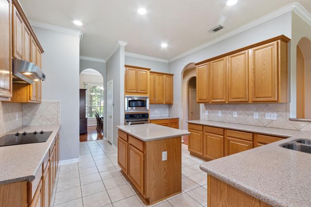 6311 Stone Trail Lane, Spring, TX 77379