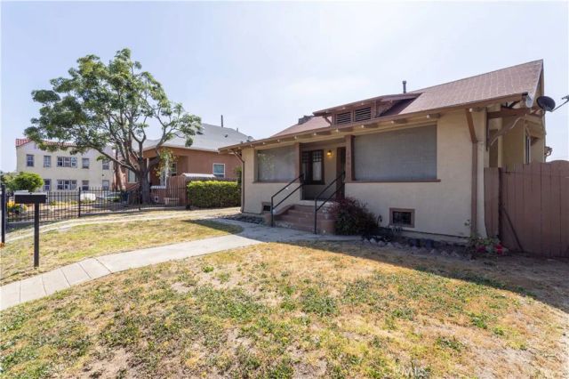 206 S Soto, Los Angeles, CA 90033