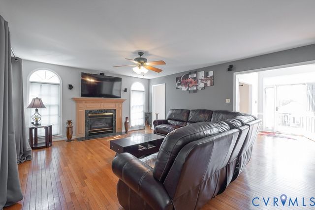 12014 Taplow Rd, Midlothian, VA 23112