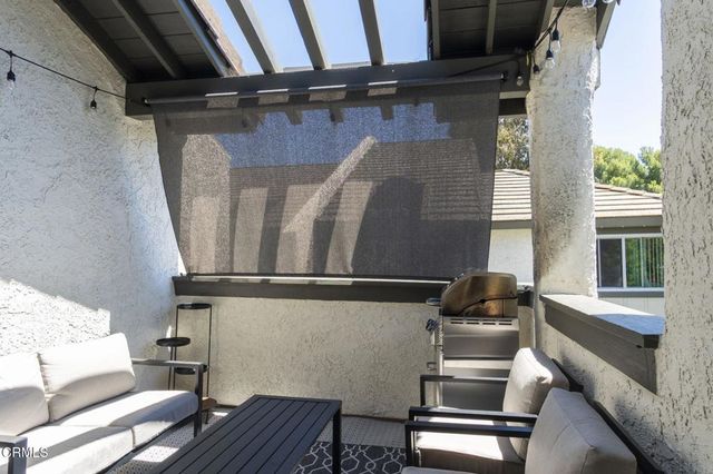1340 E Hillcrest Drive 6, Thousand Oaks, CA 91362