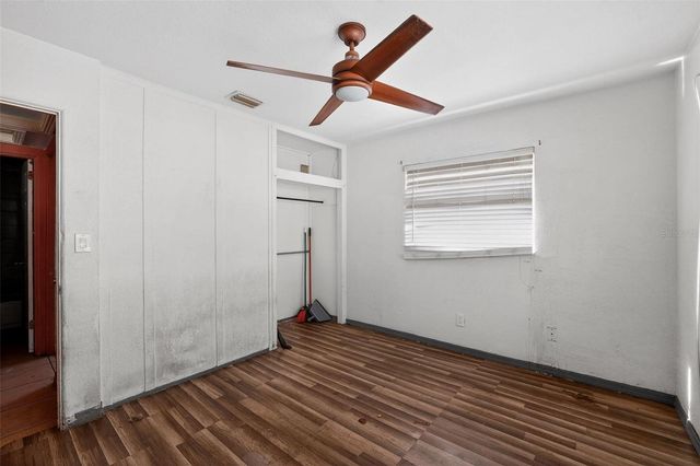 300 52ND STREET S, St Petersburg, FL 33707