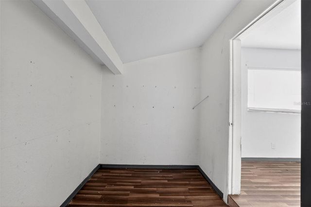 300 52ND STREET S, St Petersburg, FL 33707