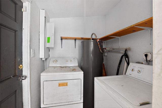 300 52ND STREET S, St Petersburg, FL 33707