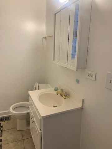 127 E 59th Street 1, Chicago, IL 60637