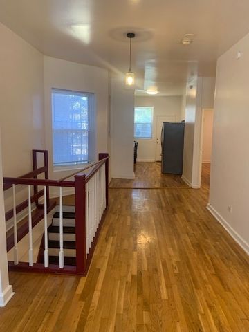 127 E 59th Street 1, Chicago, IL 60637