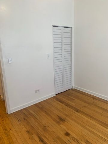 127 E 59th Street 1, Chicago, IL 60637