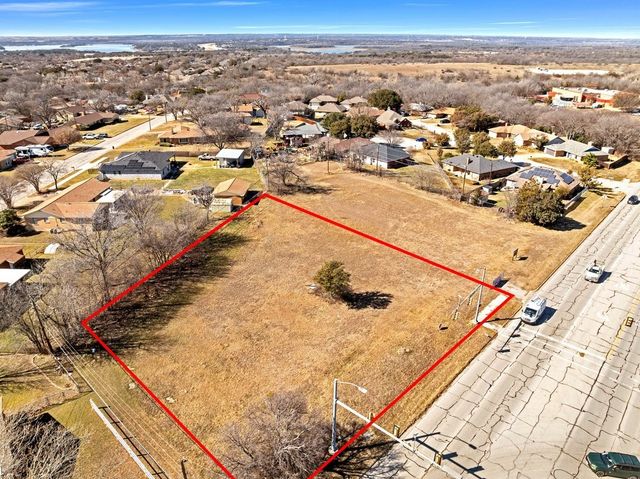 5291 Boat Club Road, Fort Worth, TX 76135