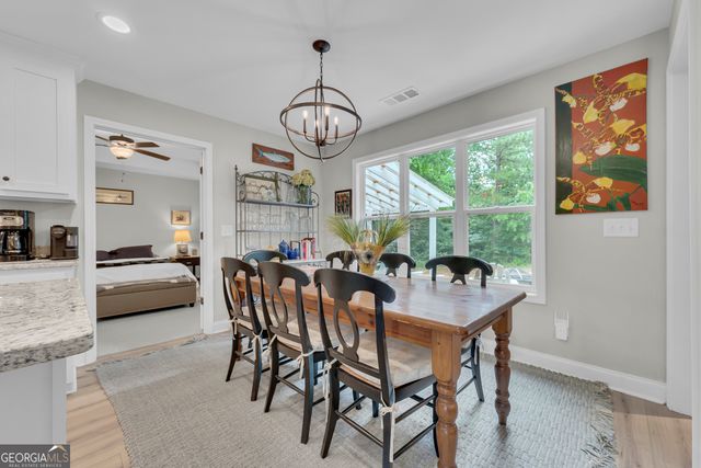 227 Topher Street, Hartwell, GA 30643