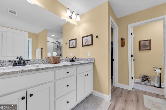 227 Topher Street, Hartwell, GA 30643