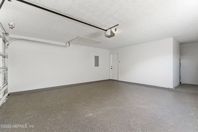 4801 BLACK PINE Court, Jacksonville, FL 32210