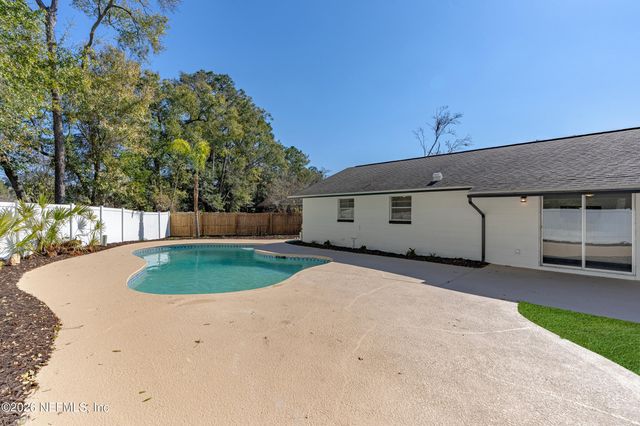 4801 BLACK PINE Court, Jacksonville, FL 32210