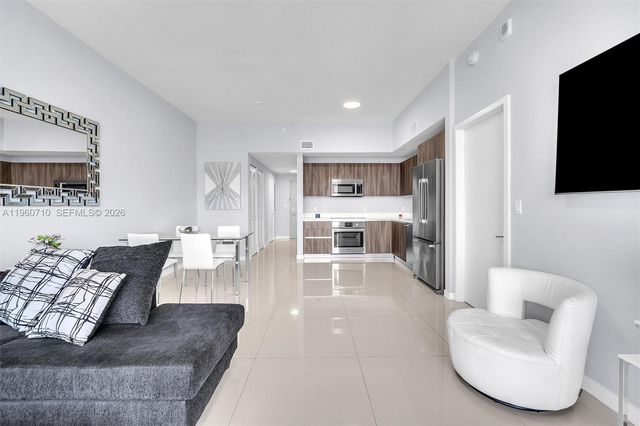 488 NE 18th St PH02, Miami, FL 33132