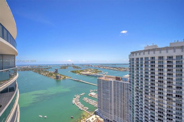 488 NE 18th St PH02, Miami, FL 33132