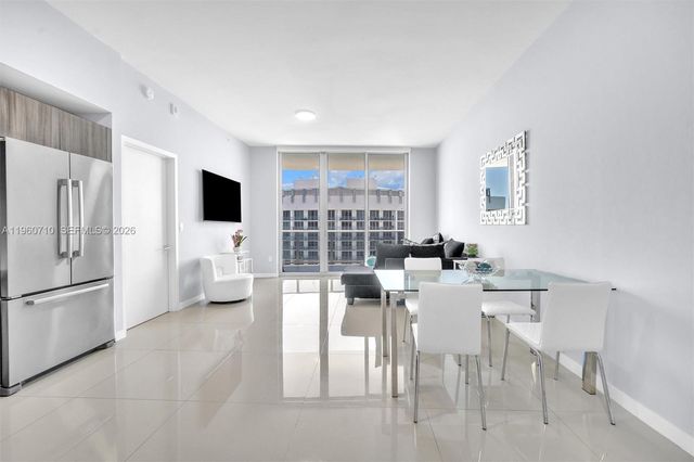 488 NE 18th St PH02, Miami, FL 33132