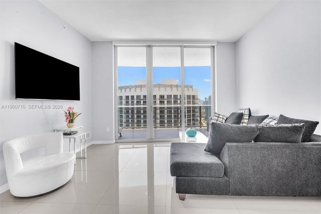 488 NE 18th St PH02, Miami, FL 33132