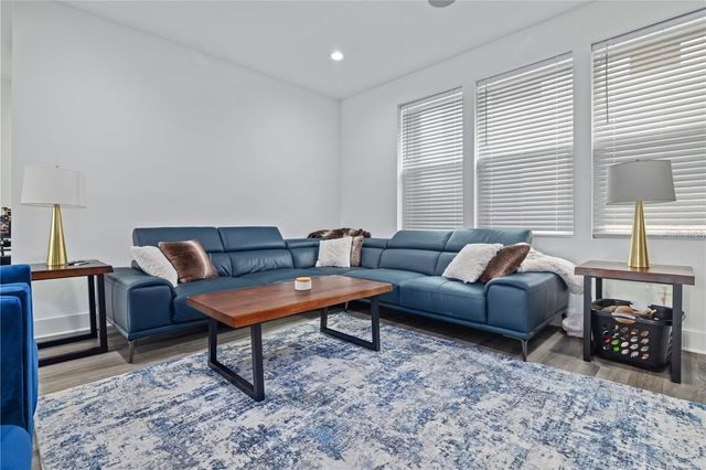 41 29TH STREET N, St Petersburg, FL 33713