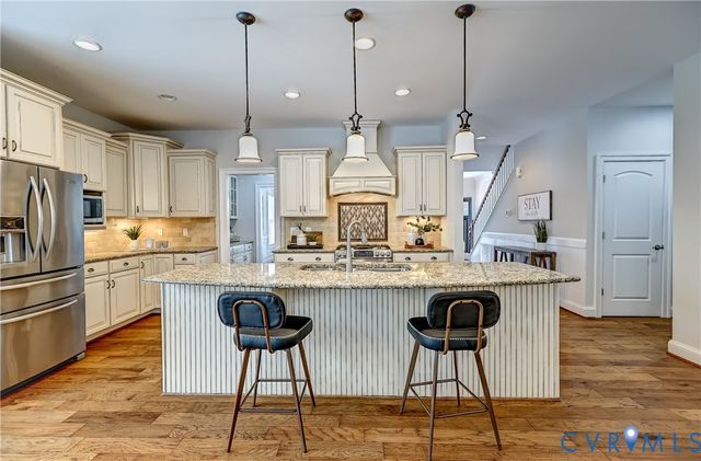 1504 Camberley Dr, Goochland, VA 23103