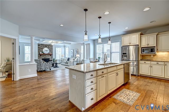 1504 Camberley Dr, Goochland, VA 23103