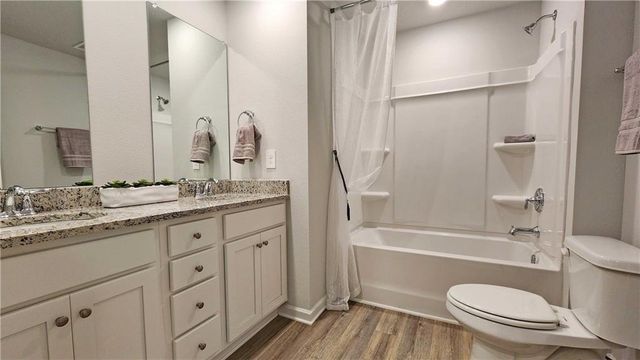 12526 Ellen's Cove Drive S, Grand Bay, AL 36541