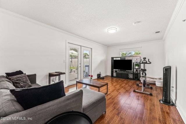 1661 BARTLETT Avenue, Orange Park, FL 32073