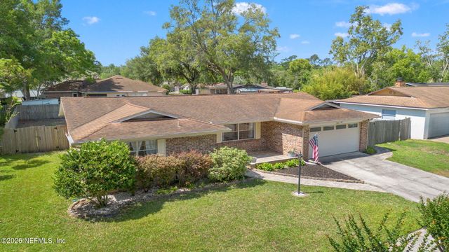1661 BARTLETT Avenue, Orange Park, FL 32073