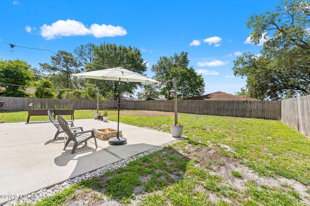 1661 BARTLETT Avenue, Orange Park, FL 32073