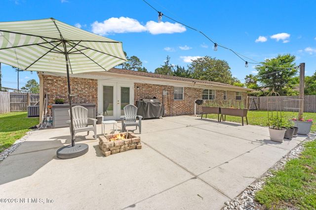 1661 BARTLETT Avenue, Orange Park, FL 32073
