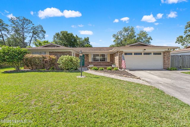 1661 BARTLETT Avenue, Orange Park, FL 32073