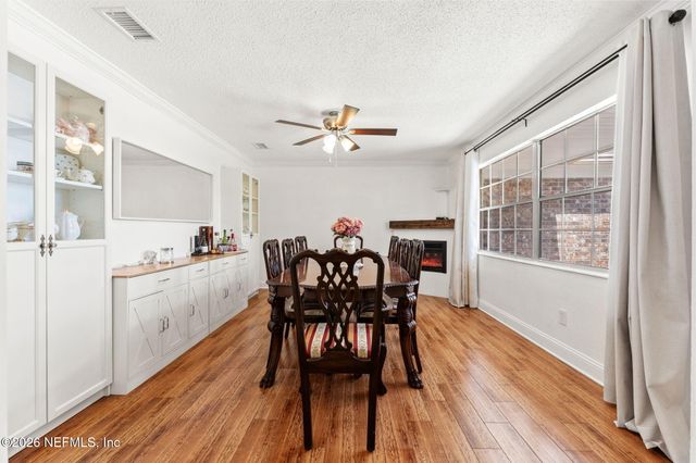 1661 BARTLETT Avenue, Orange Park, FL 32073