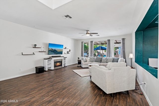 16018 W SHANGRI LA Road, Surprise, AZ 85379