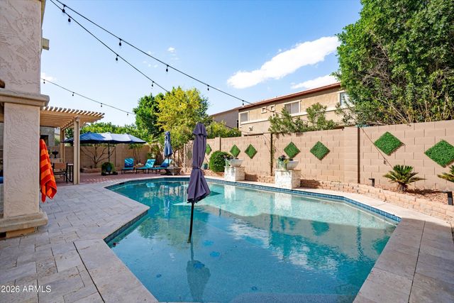 16018 W SHANGRI LA Road, Surprise, AZ 85379