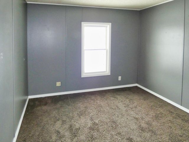 23316 N Shore Drive, Edwardsburg, MI 49112