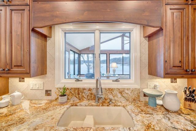 1300 Pats Drive, Moneta, VA 24121