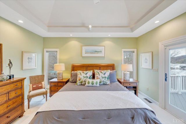 1300 Pats Drive, Moneta, VA 24121