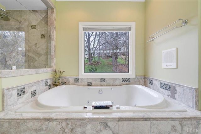 1300 Pats Drive, Moneta, VA 24121