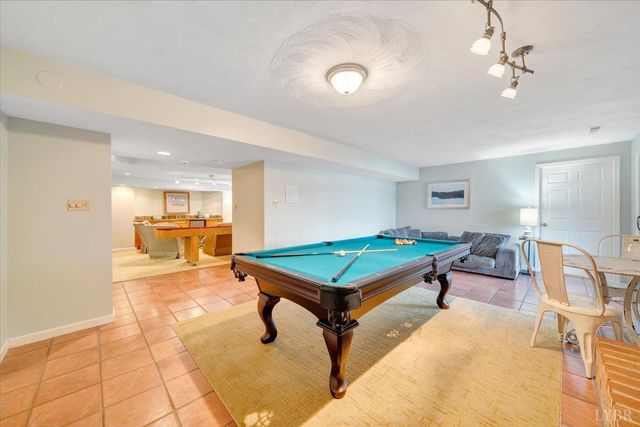 1300 Pats Drive, Moneta, VA 24121