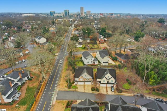 1 Edge Court Unit B, Greenville, SC 29609