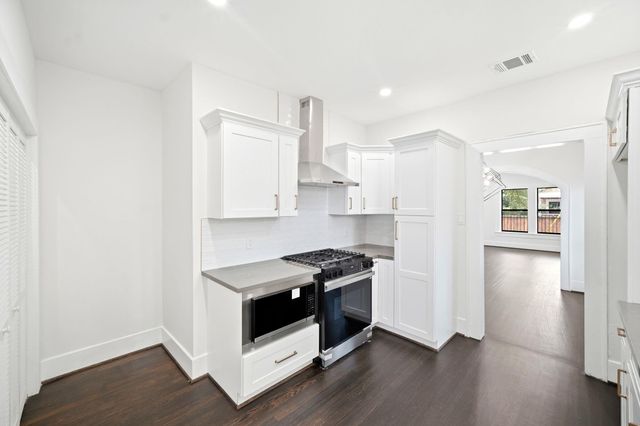 2602 Atlantic Street, Houston, TX 77009