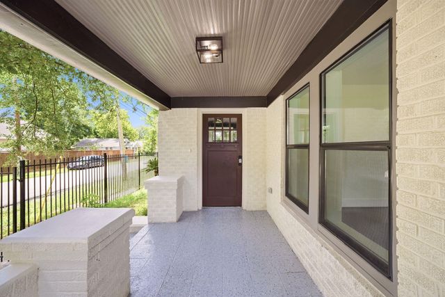 2602 Atlantic Street, Houston, TX 77009