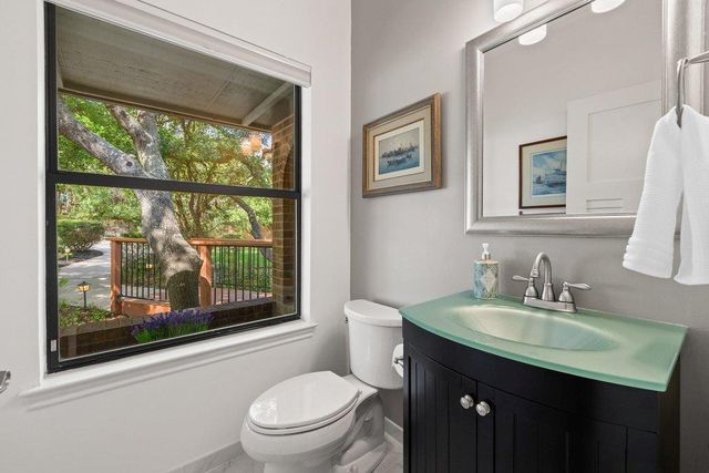 6005 Bon Terra DR, Austin, TX 78731