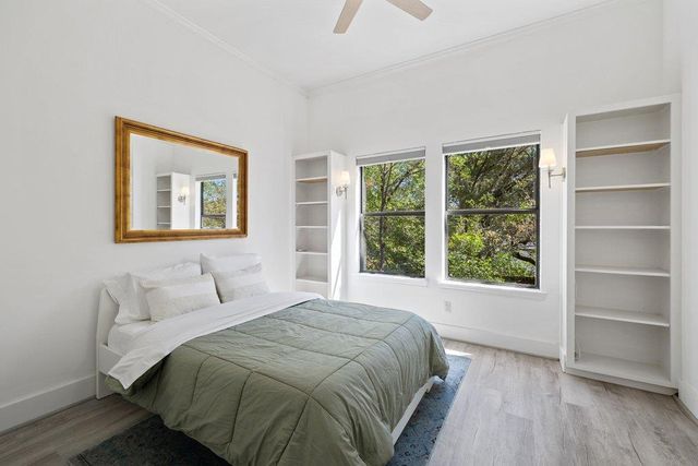 6005 Bon Terra DR, Austin, TX 78731