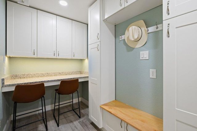 6005 Bon Terra DR, Austin, TX 78731