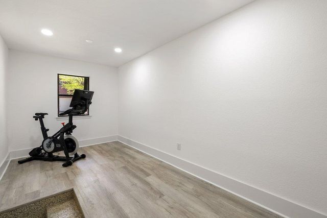 6005 Bon Terra DR, Austin, TX 78731